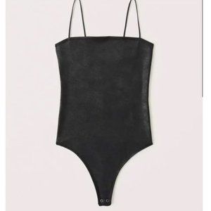 NWT AF Abercrombie and Fitch Vegan Faux Leather Thong Bodysuit, XXS, Black